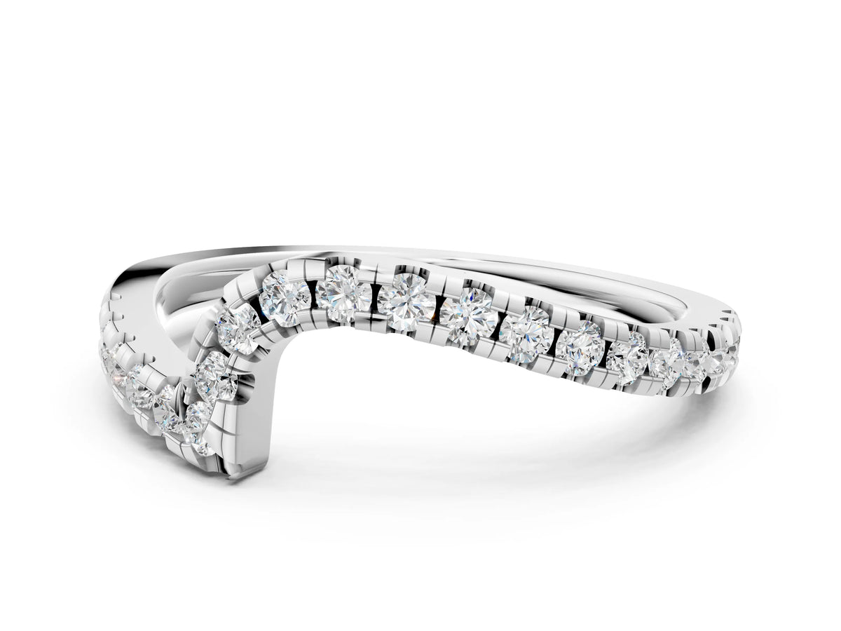 Platinum Pavé Round Diamond Chevron Band with Prong Setting_12