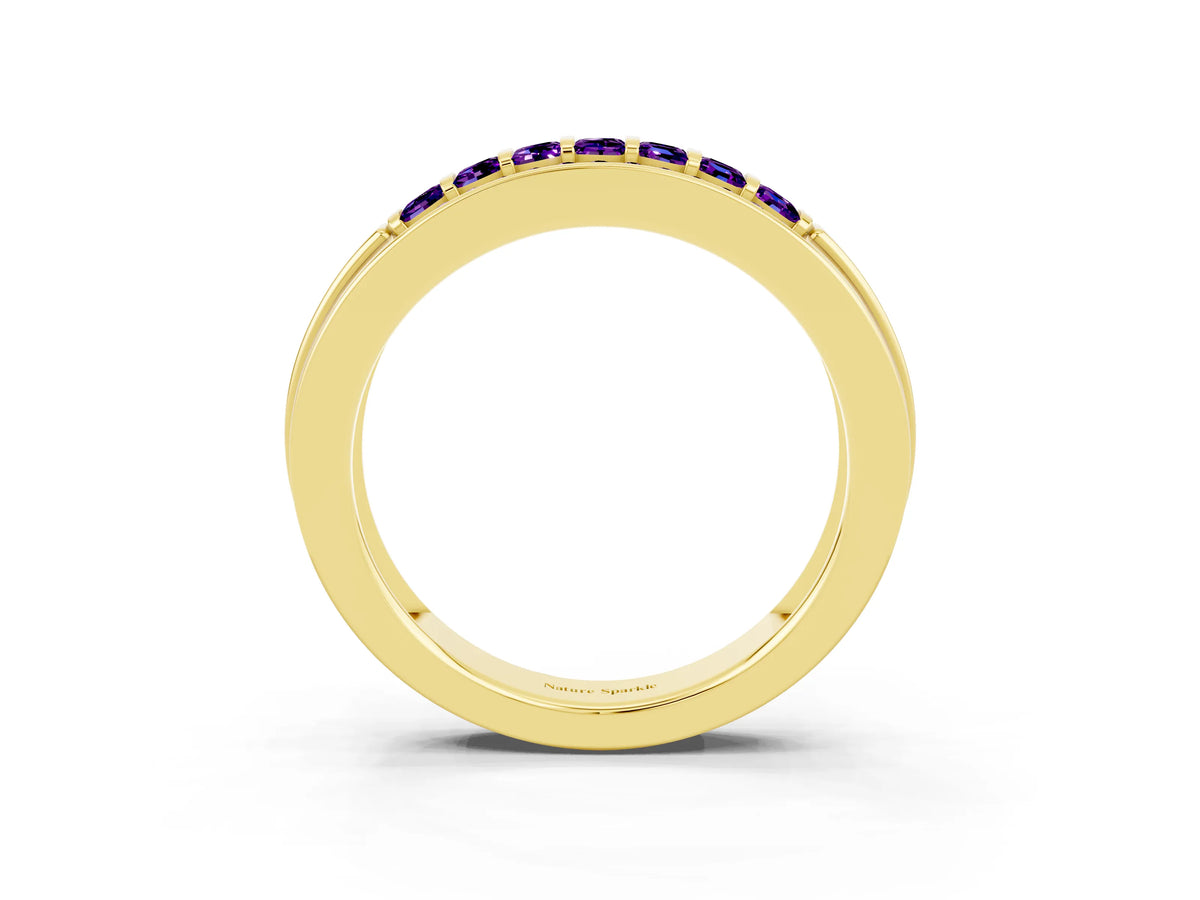 Princess Cut Amethyst Bar-Set Pavé Band in Yellow gold with Grooved Edge Detailing_3