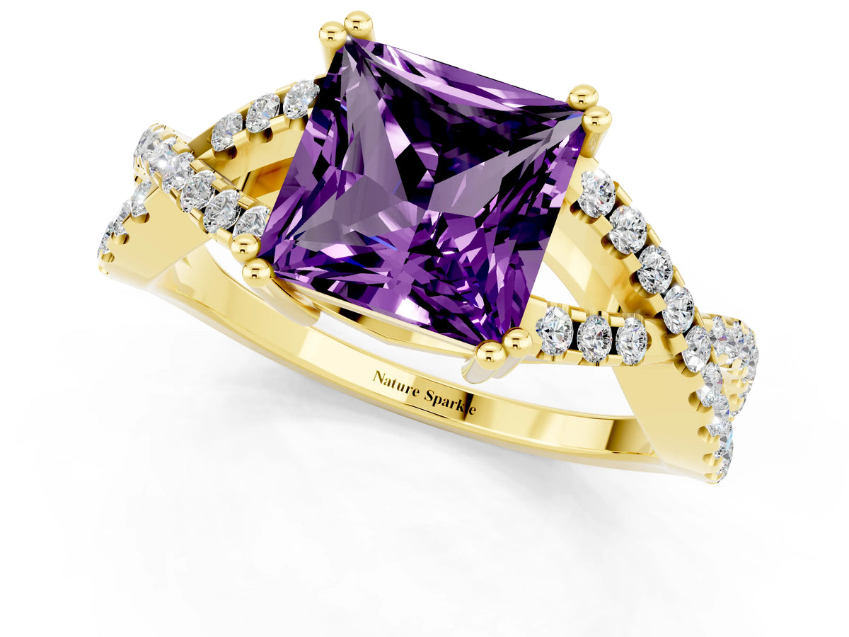 Princess Cut Amethyst Solitaire Ring in Yellow gold with Interwoven Pavé Band and Prong Setting_1