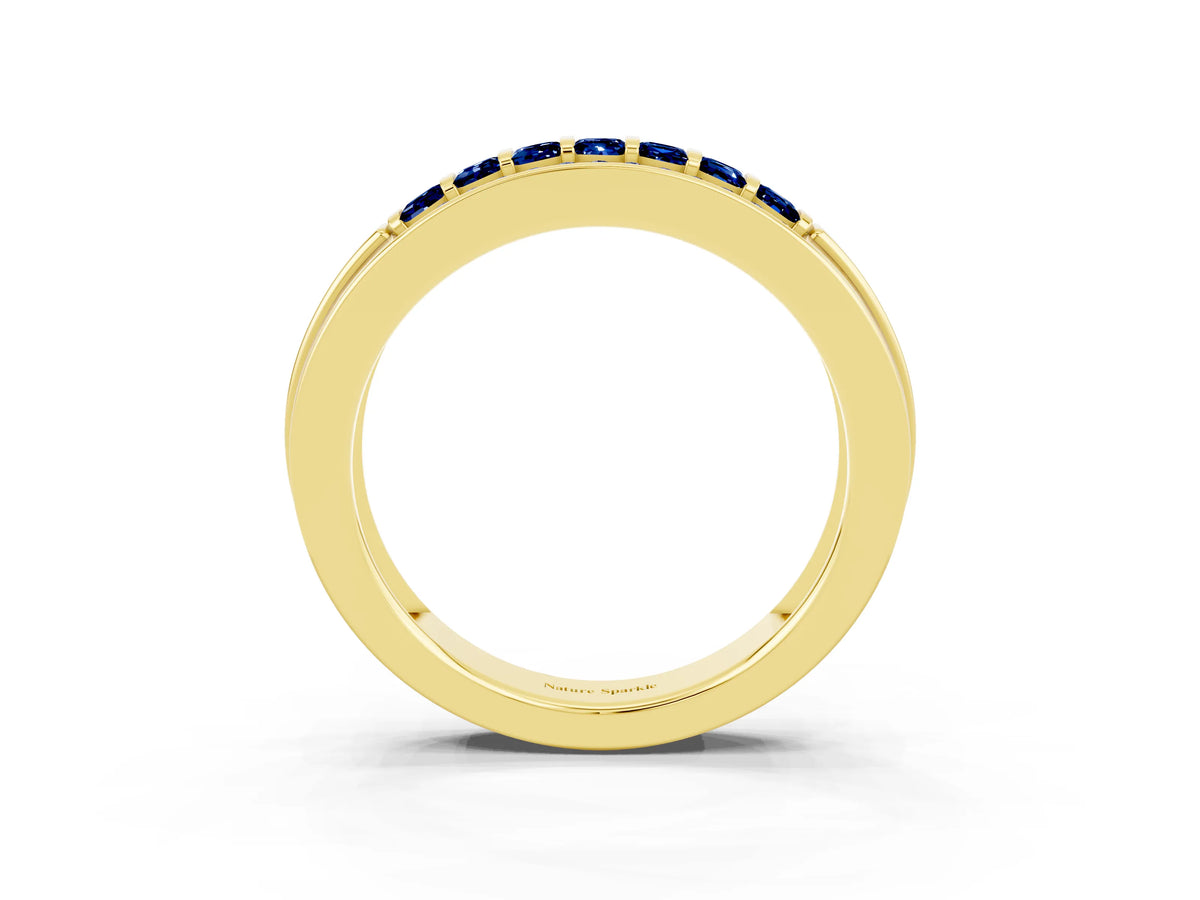 Princess Cut Blue Sapphire Bar-Set Pavé Band in Yellow gold with Grooved Edge Detailing_3