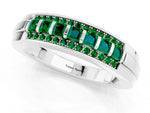 Princess Cut Emerald Bar-Set Pavé Band in Platinum with Grooved Edge Detailing_1