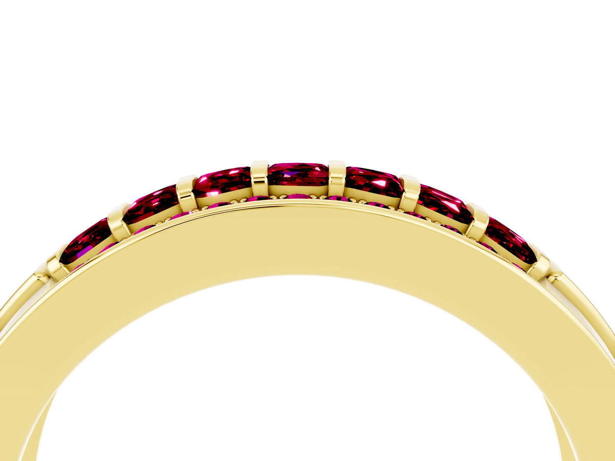 Princess Cut Garnet Bar-Set Pavé Band in Yellow gold with Grooved Edge Detailing_4