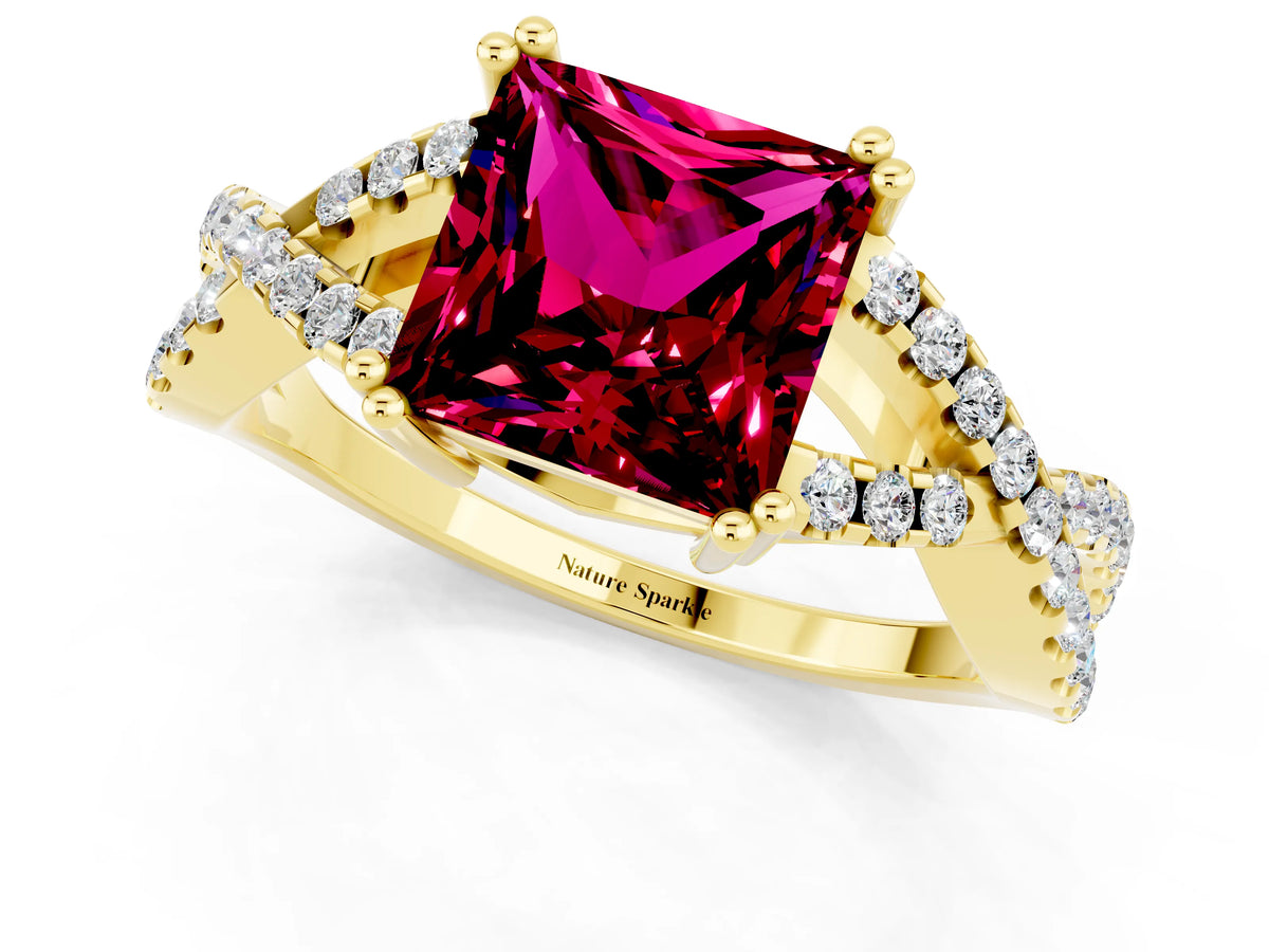 Princess Cut Garnet Solitaire Ring in Yellow gold with Interwoven Pavé Band and Prong Setting_1