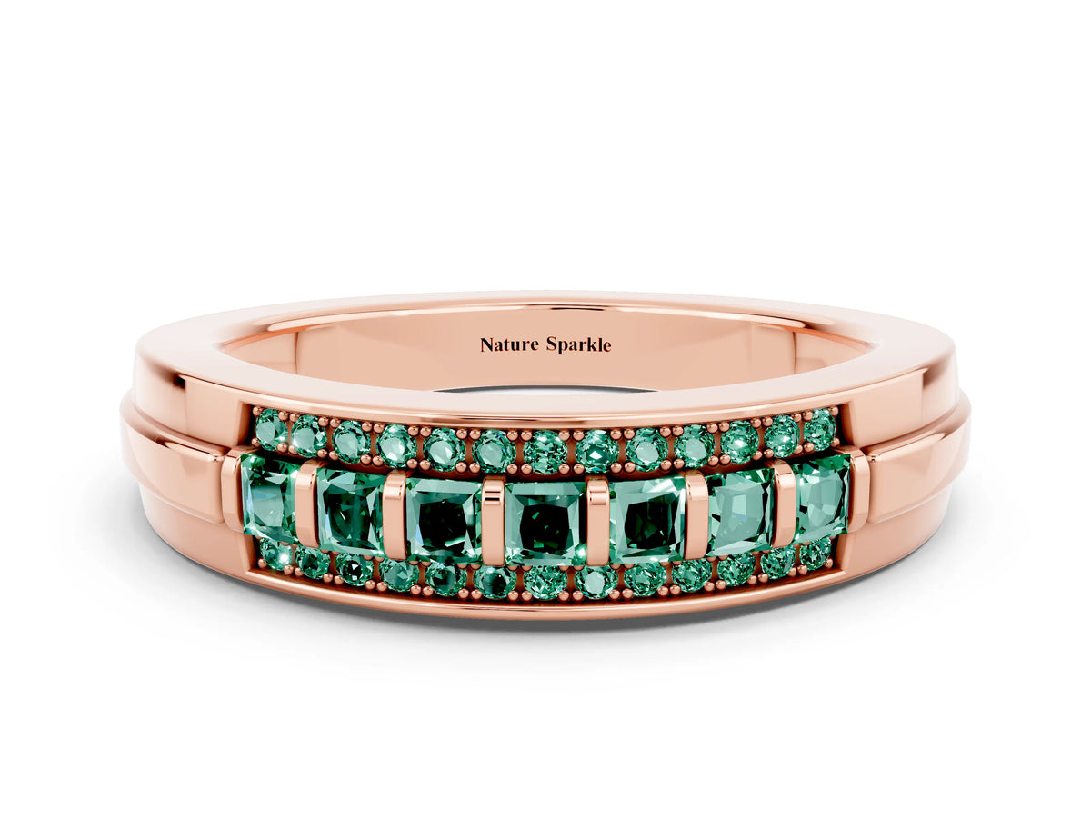Princess Cut Green Sapphire Bar-Set Pavé Band in Rose gold with Grooved Edge Detailing