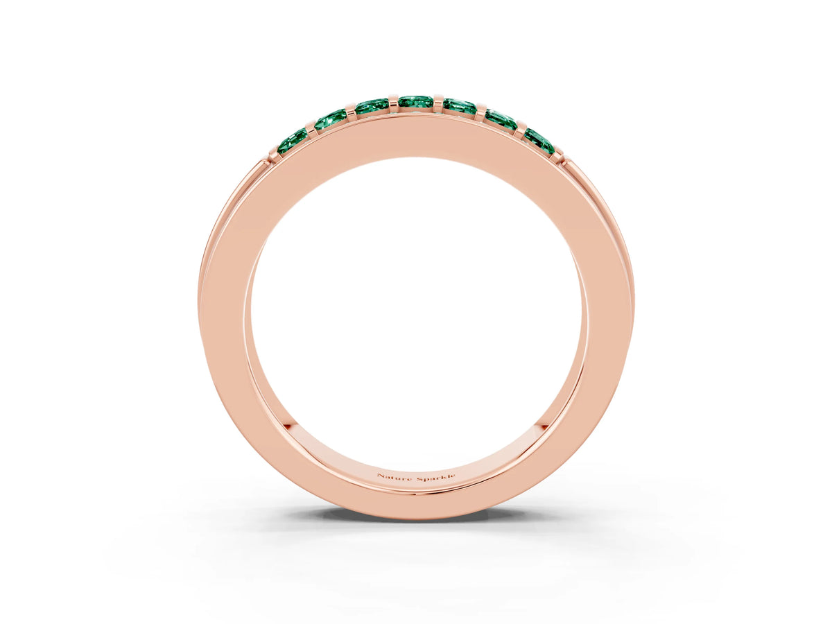 Princess Cut Green Sapphire Bar-Set Pavé Band in Rose gold with Grooved Edge Detailing_3