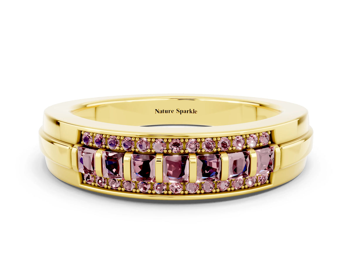 Princess Cut Morganite Bar-Set Pavé Band in Yellow gold with Grooved Edge Detailing