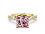 Princess Cut Morganite Pavé Solitaire Ring in Yellow gold with Round Pavé Band and Prong Setting