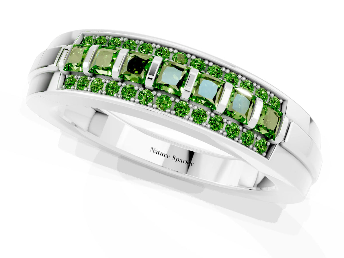 Princess Cut Peridot Bar-Set Pavé Band in White gold with Grooved Edge Detailing_1