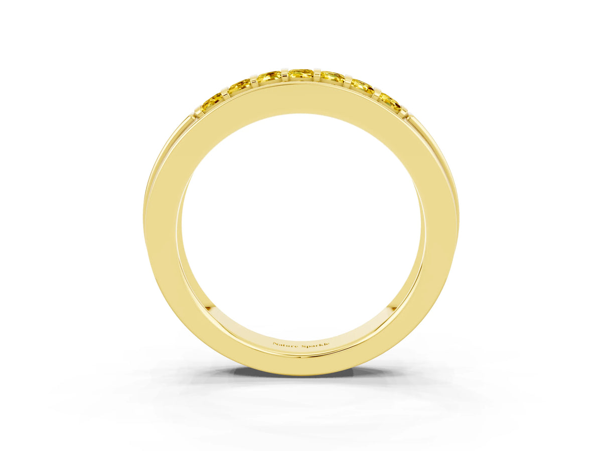 Princess Cut Yellow Sapphire Bar-Set Pavé Band in Yellow gold with Grooved Edge Detailing_3