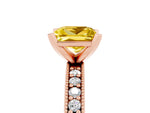 Princess Cut Yellow Sapphire Milgrain Pavé Engagement Ring in Rose gold with Prong Setting_5