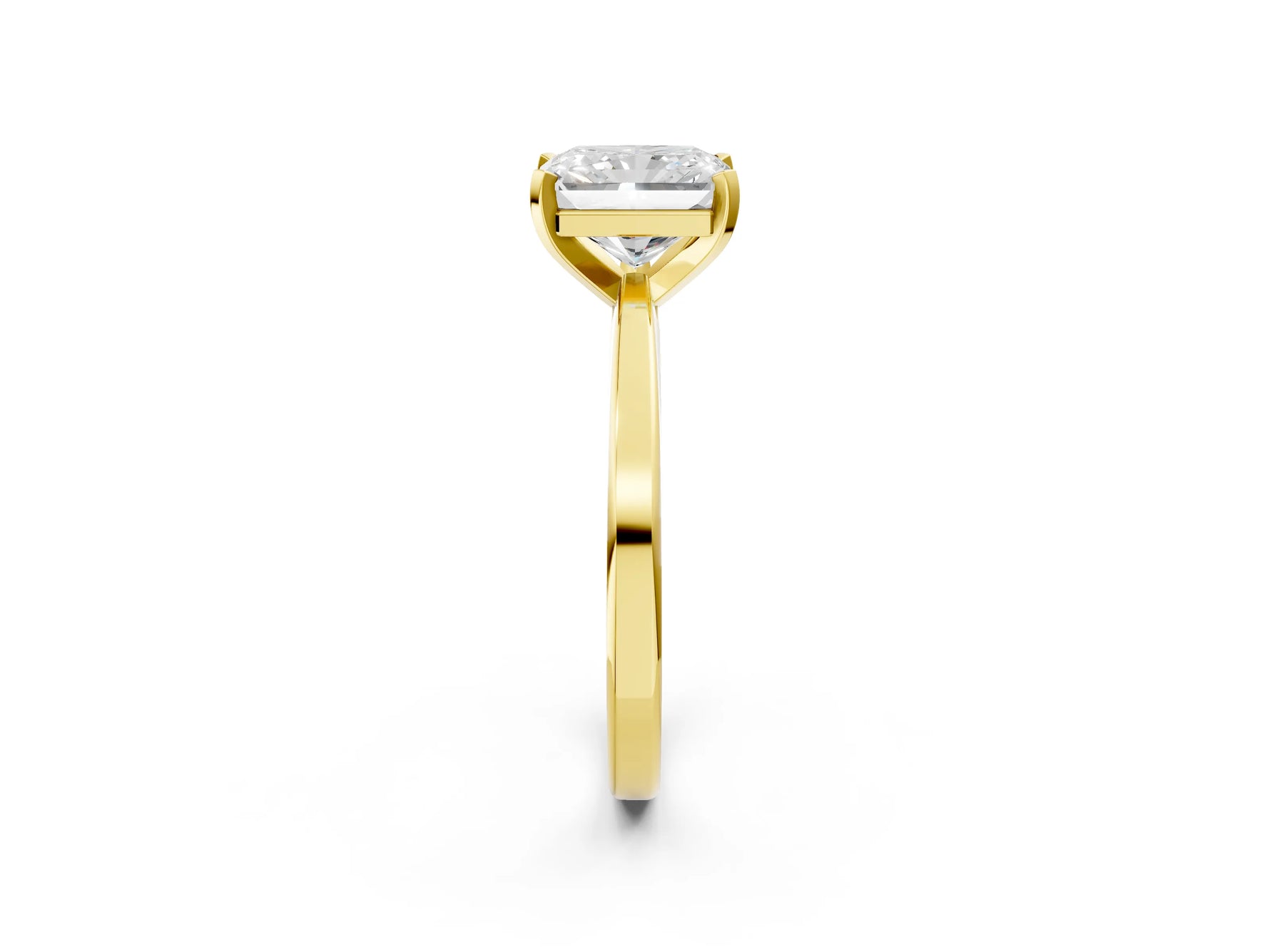 Radiant Cut Diamond Solitaire Engagement Ring in Yellow gold with Prong Setting_14