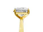 Radiant Cut Diamond Solitaire Engagement Ring in Yellow gold with Prong Setting_17