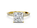 Radiant Cut Diamond Solitaire Ring in Yellow gold with Round Pavé Band_6