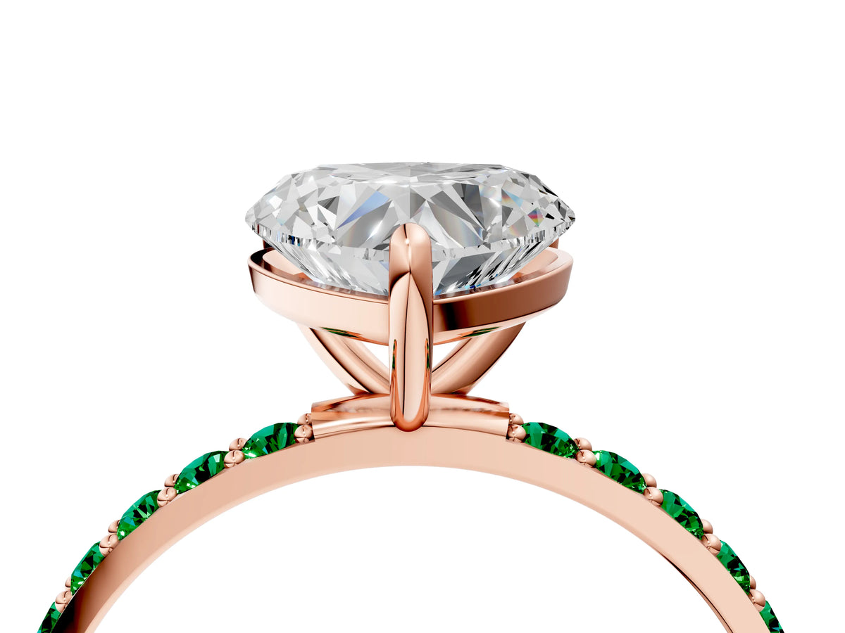 Rose gold Heart Cut Diamond Solitaire Ring with Round Emerald Pavé Band and Prong Setting_4