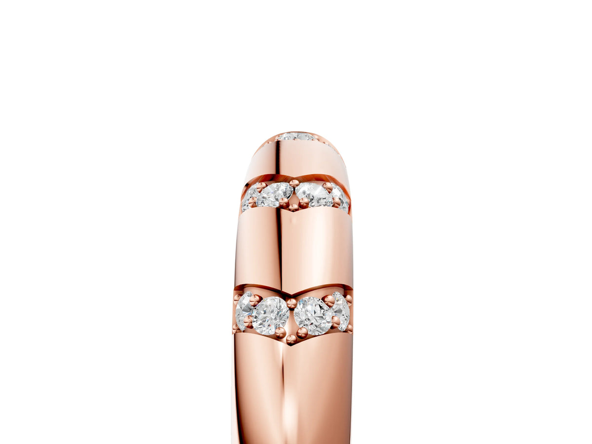 Rose gold Round Diamond Channel Set Curved Band with Bezel Setting_5