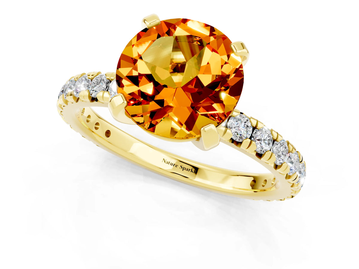 Round Cut Citrine Pavé Solitaire Ring in Yellow gold with Round Pavé Band and Prong Setting_1