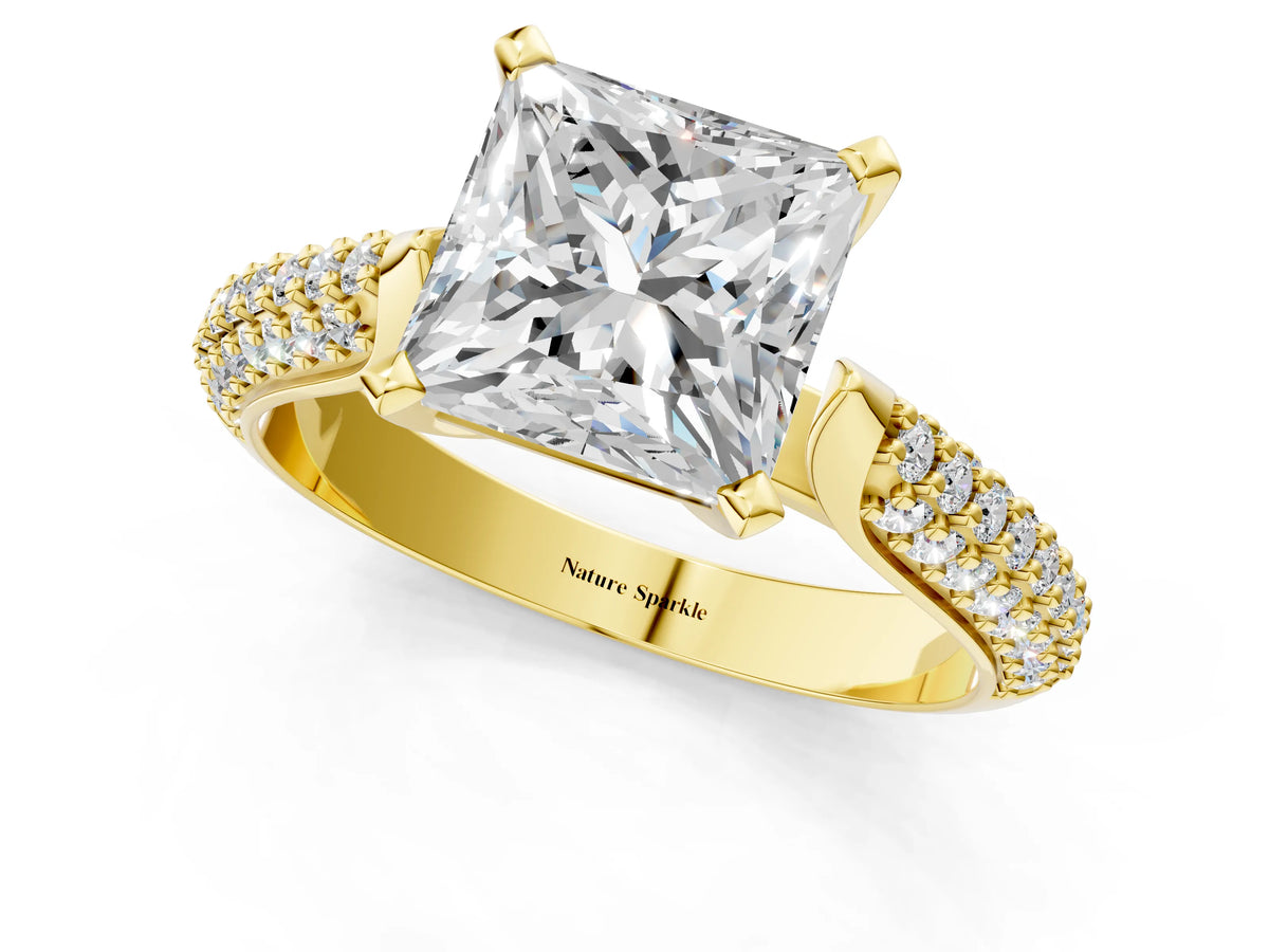 Round Cut Diamond Solitaire Engagement Ring in Yellow gold with Multi-Row Round Pavé Band_1