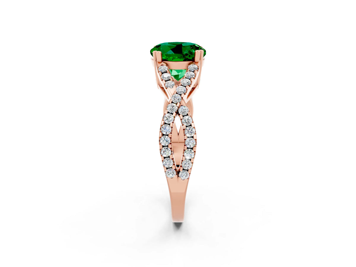 Round Cut Emerald Solitaire Ring in Rose gold with Interwoven Pavé Band and Prong Setting_2