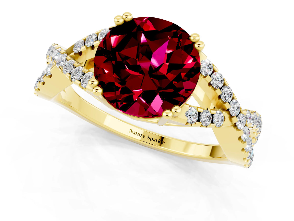 Round Cut Garnet Solitaire Ring in Yellow gold with Interwoven Pavé Band and Prong Setting_1