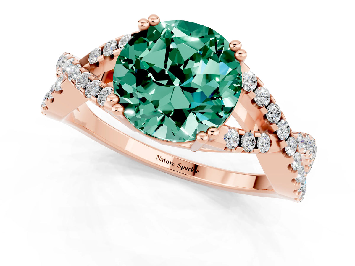 Round Cut Green Sapphire Solitaire Ring in Rose gold with Interwoven Pavé Band and Prong Setting_1