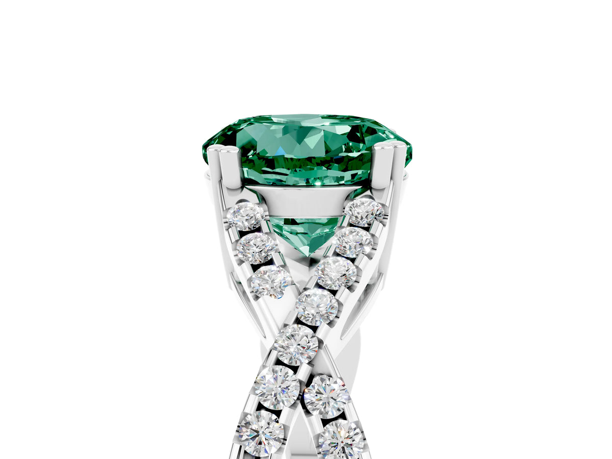 Round Cut Green Sapphire Solitaire Ring in White gold with Interwoven Pavé Band and Prong Setting_5