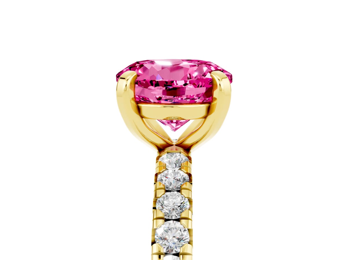 Round Cut Pink Sapphire Pavé Solitaire Ring in Yellow gold with Round Pavé Band and Prong Setting_5