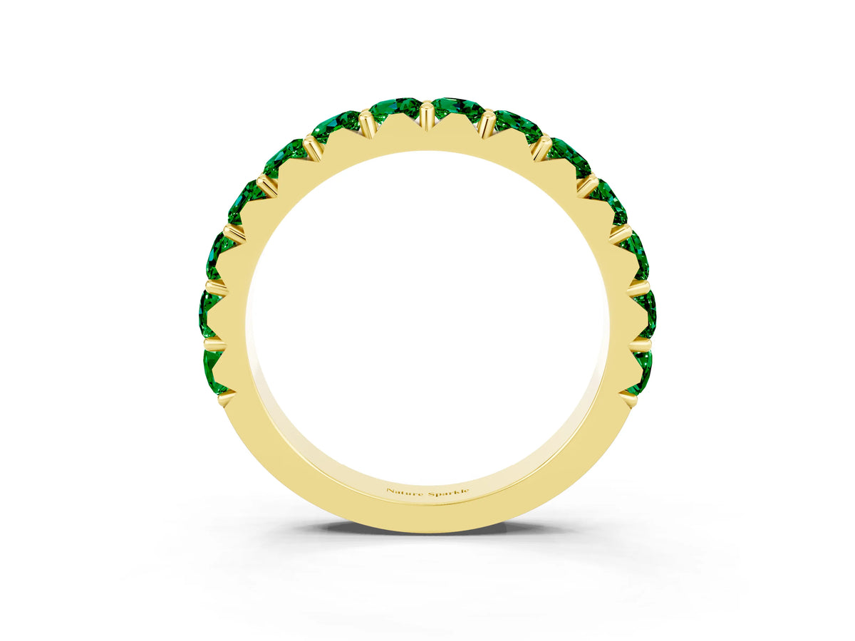 Round Emerald Polished Half Eternity Band in Yellow gold with Classic Prong Setting_3
