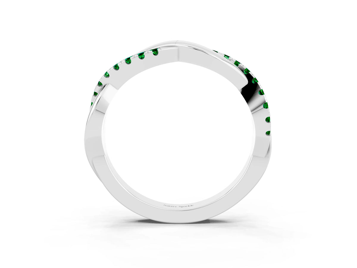 Round Emerald Twisted Infinity Band in Platinum with Prong Setting_3