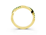 Round Emerald Twisted Infinity Band in Yellow gold with Prong Setting_3