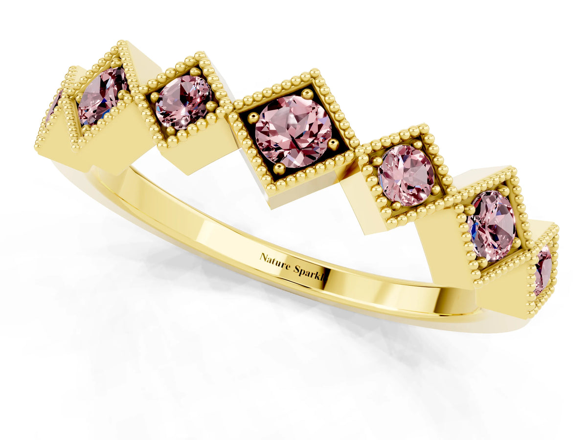 Round Morganite Square Bezel Chevron Band in Yellow gold with Milgrain Detailing_1