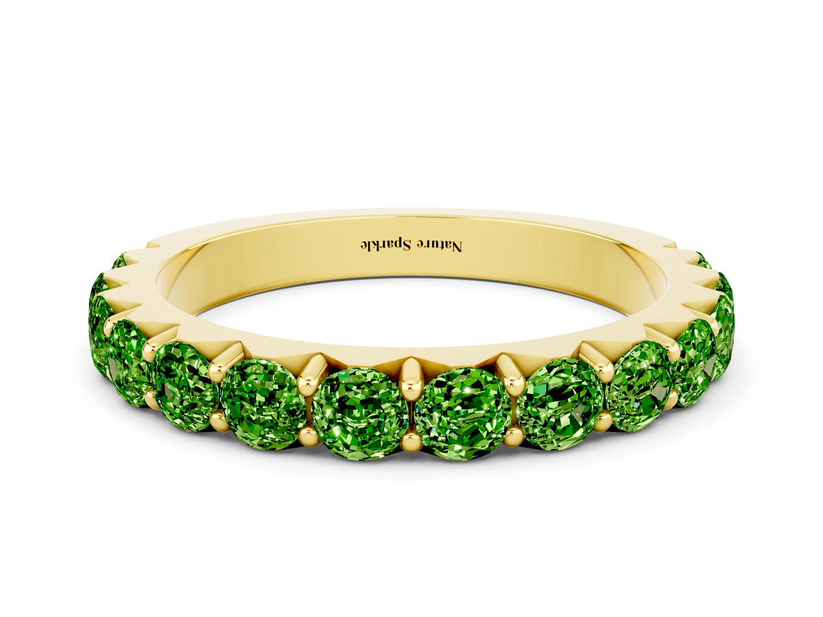 Round Peridot Polished Half Eternity Band in Yellow gold with Classic Prong Setting