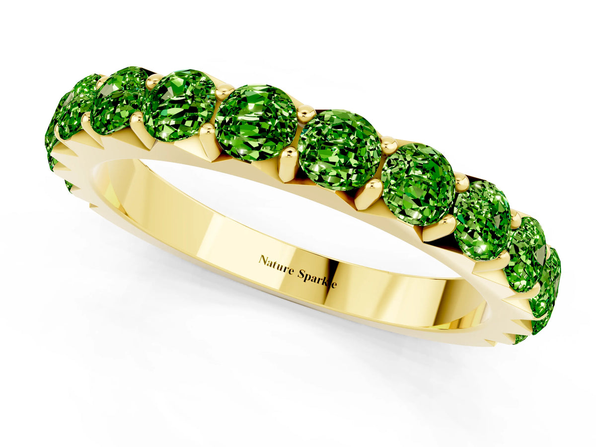 Round Peridot Polished Half Eternity Band in Yellow gold with Classic Prong Setting_1