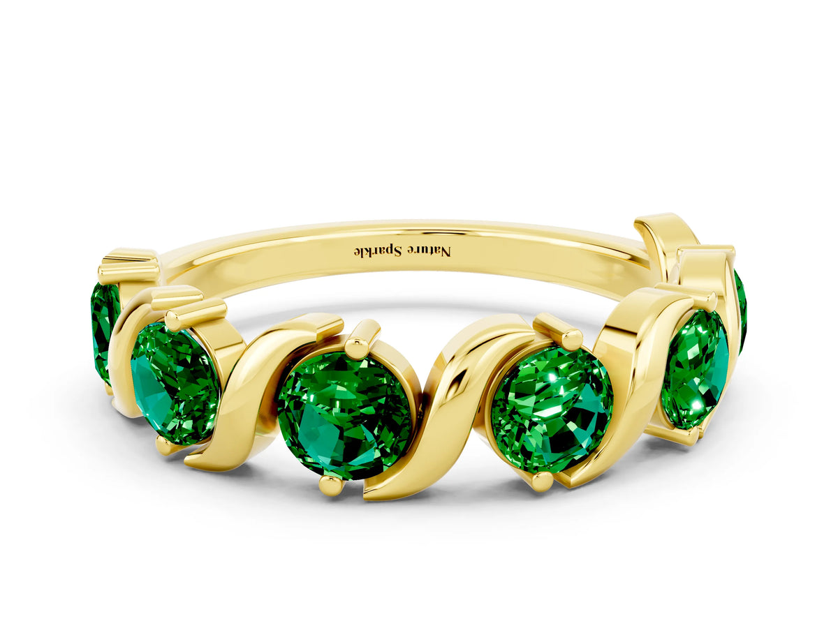 Six-Stone Round Emerald Wave Band in Yellow gold with Shared Prong Setting