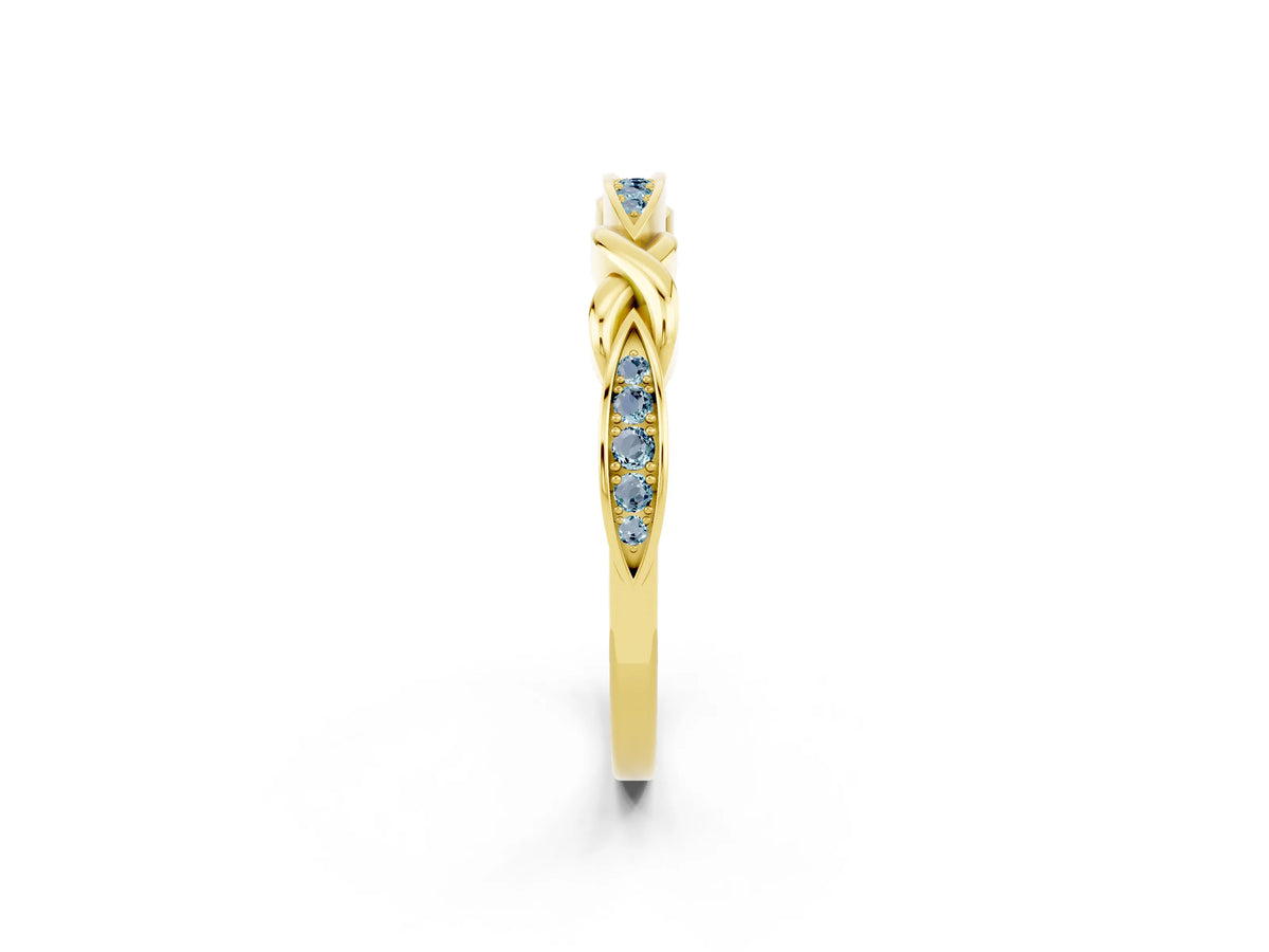 Twisted Marquise Aquamarine Pavé Band in Yellow gold with Shared Prong Setting_2