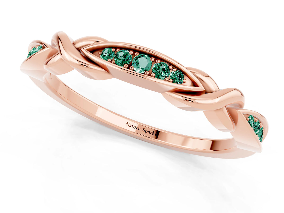 Twisted Marquise Green Sapphire Pavé Band in Rose gold with Shared Prong Setting_1