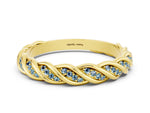 Twisted Pavé Round Aquamarine Eternity Band in Yellow gold with Shared Prong Setting