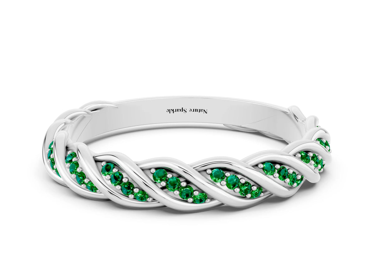 Twisted Pavé Round Emerald Eternity Band in White gold with Shared Prong Setting