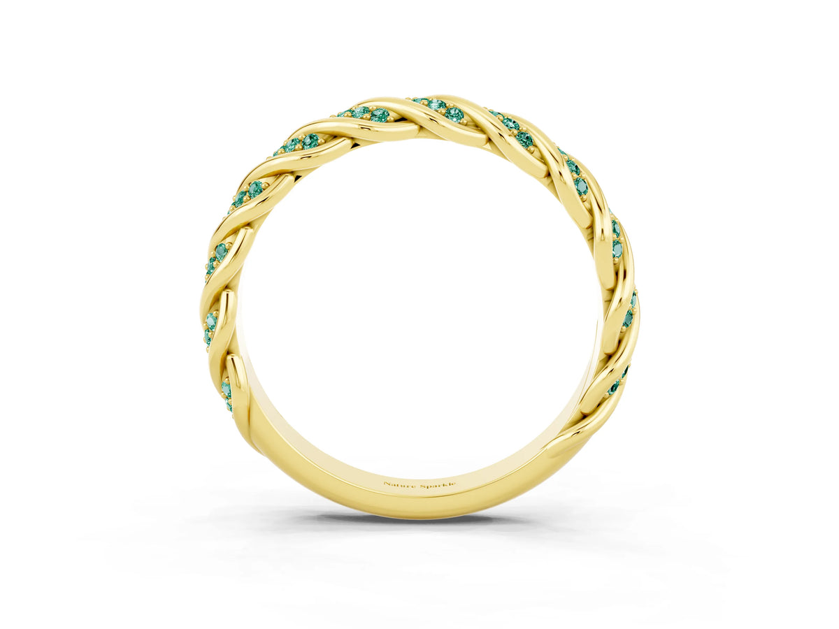 Twisted Pavé Round Green Sapphire Eternity Band in Yellow gold with Shared Prong Setting_3