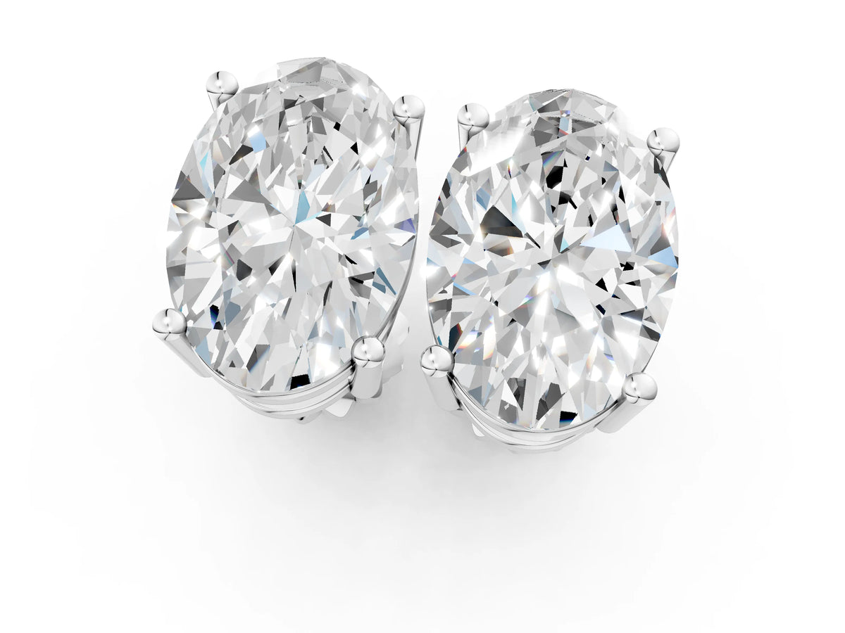 White gold Oval Cut Diamond Stud Earrings_1