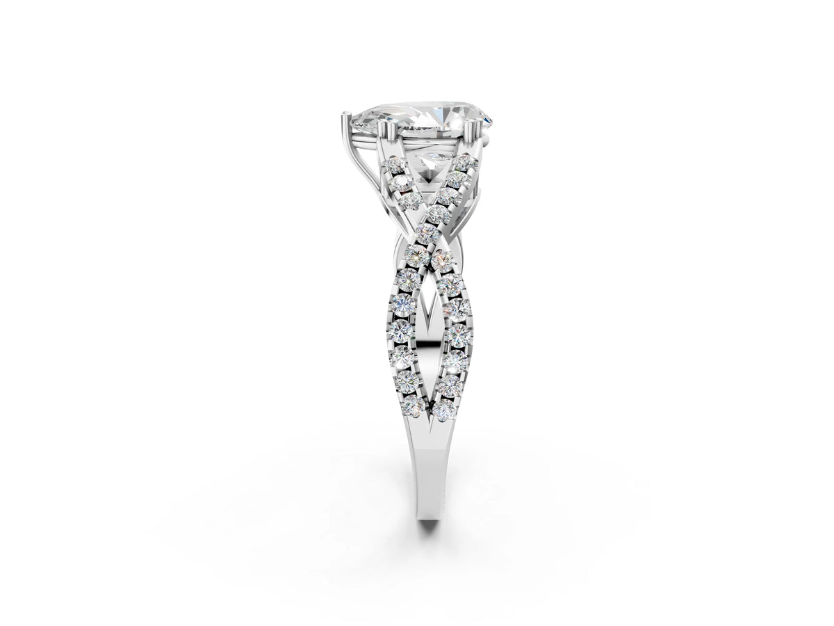 White gold Pear Cut Diamond Solitaire Ring with Four-Prong Setting and Twisted Pavé Band_2