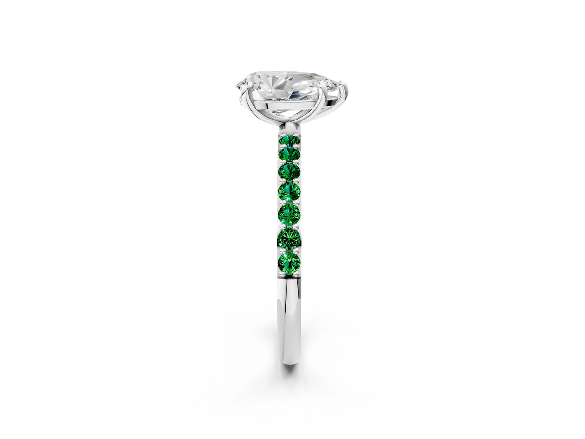 White gold Pear Cut Diamond Solitaire Ring with Round Emerald Pavé Band and Prong Setting_2