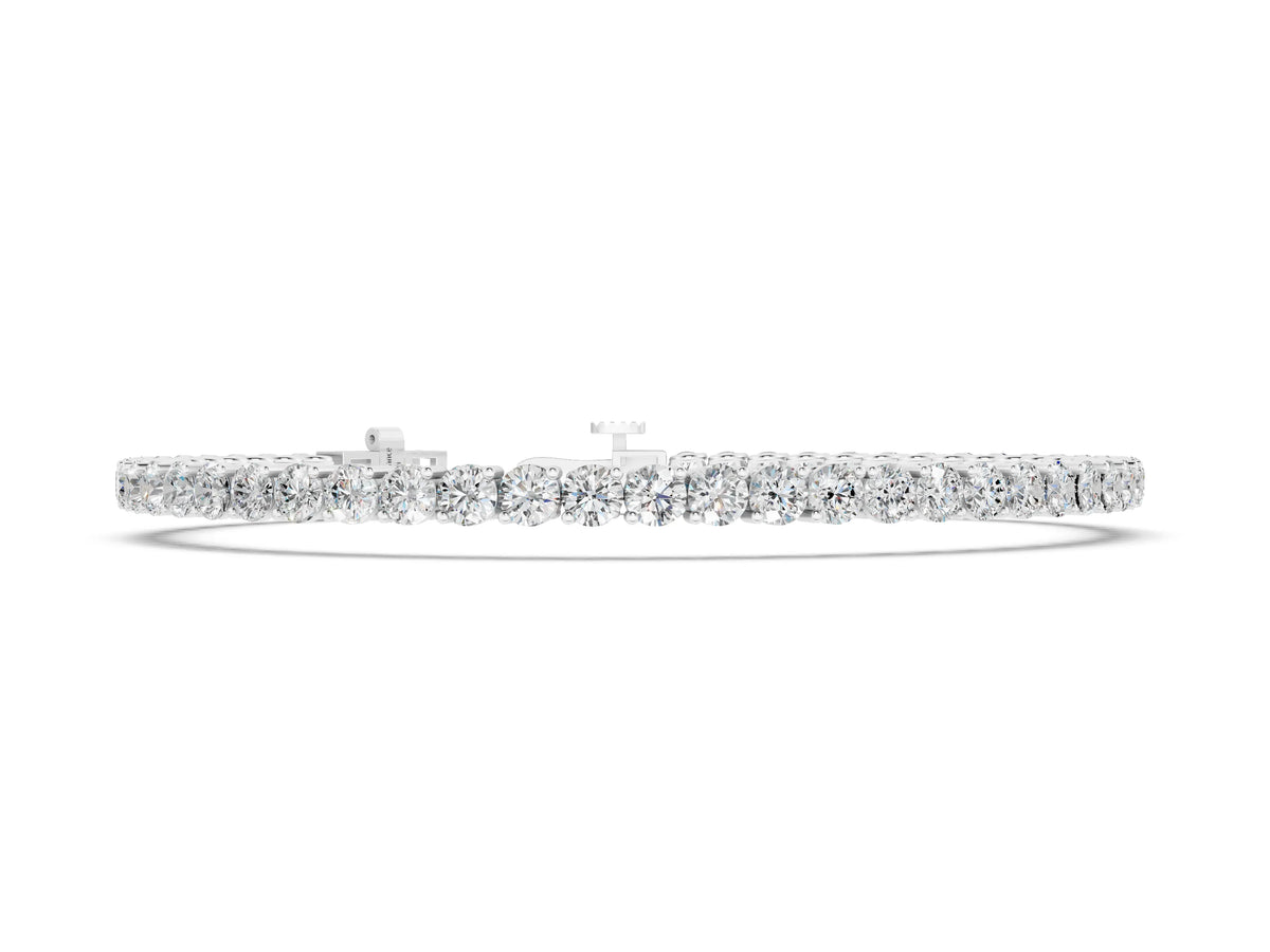 White gold Round Diamond Tennis Bracelet with Prong Setting and Box Clasp