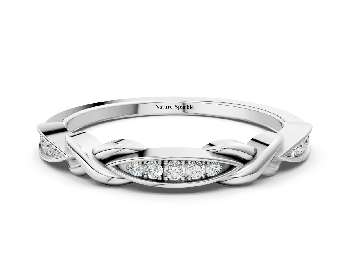White gold Twisted Marquise Diamond Pavé Band with Shared Prong Setting