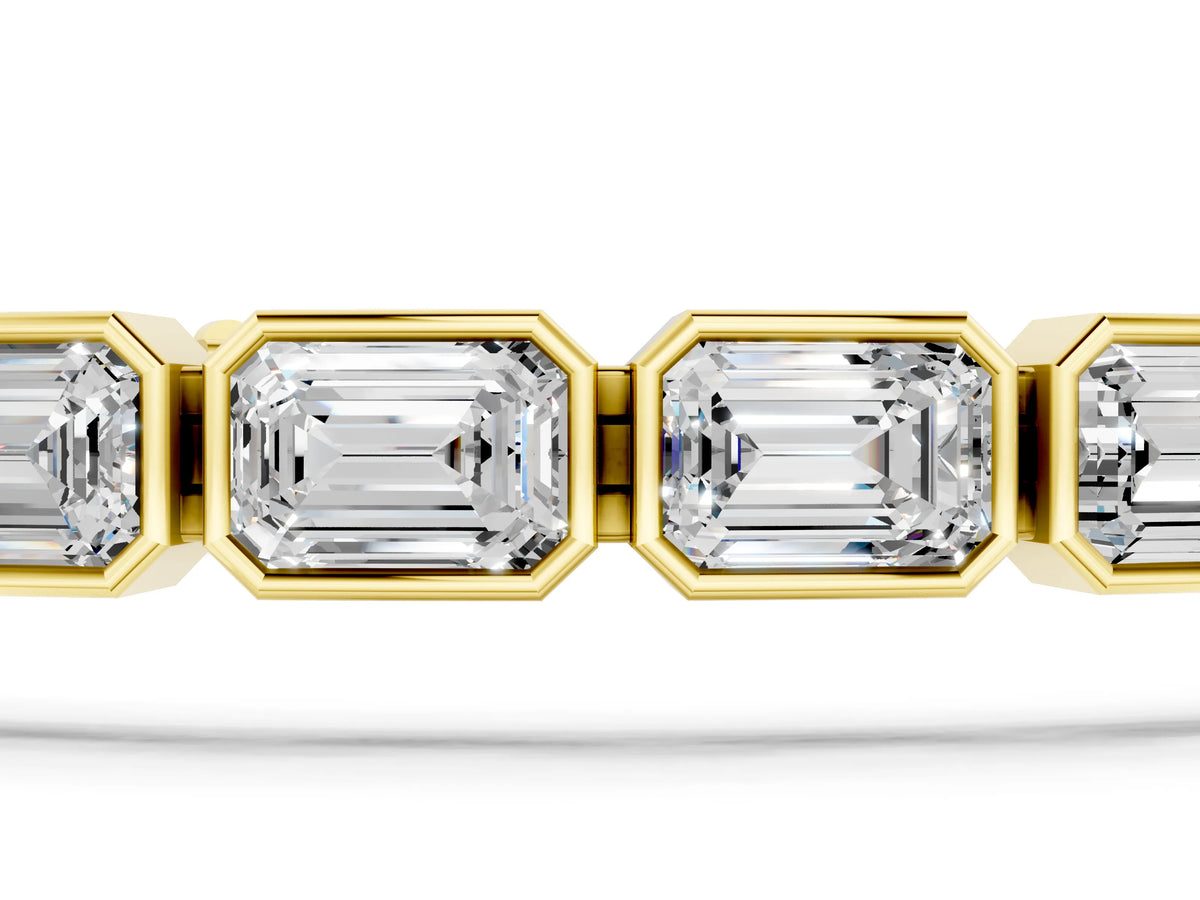 Yellow gold East-West Emerald Cut Diamond Tennis Bracelet with Bezel Setting_1