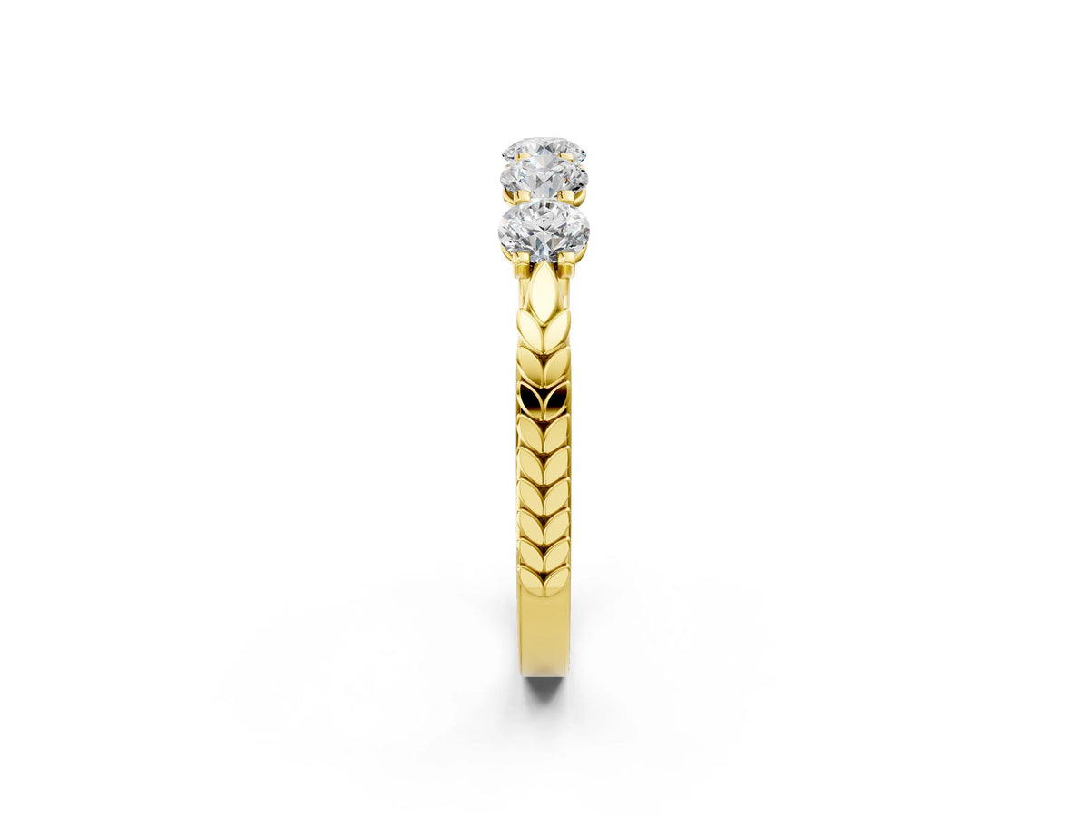 Yellow gold Five-Stone Round Diamond Prong-Set Band_2