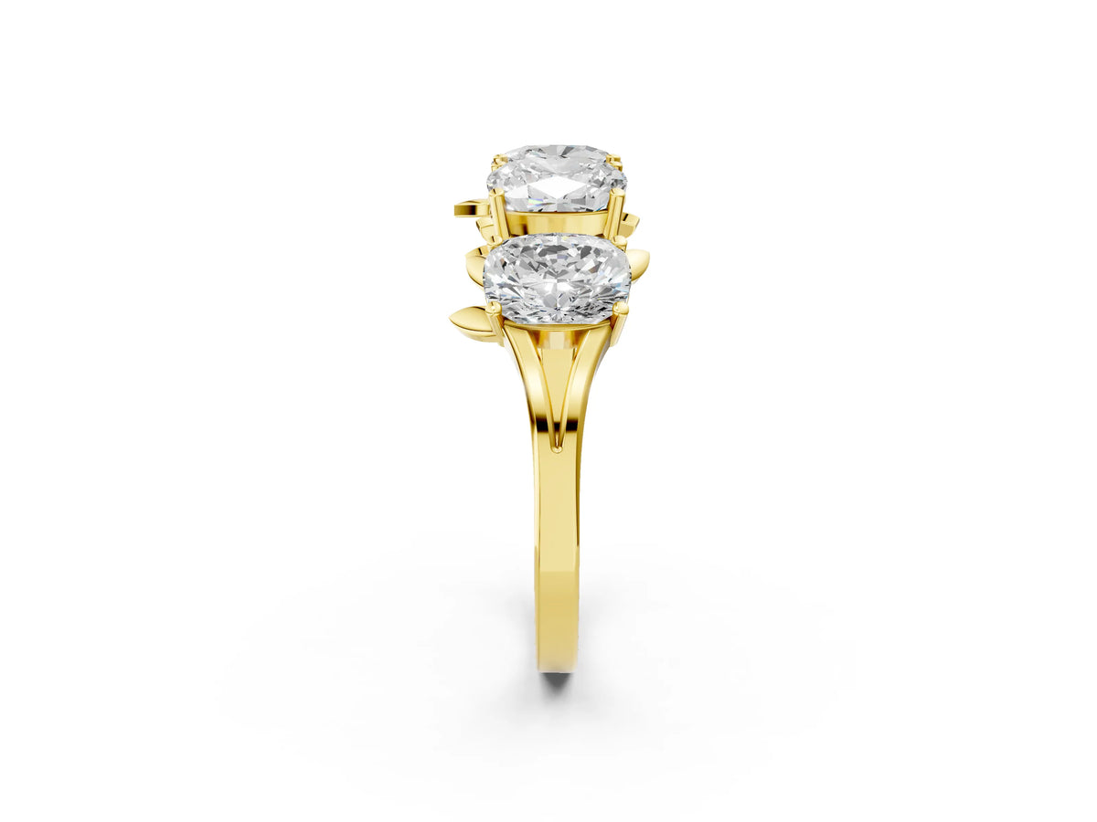 Yellow gold Four-Stone Elongated Cushion Diamond Band with Nature-Inspired Prong Setting_2