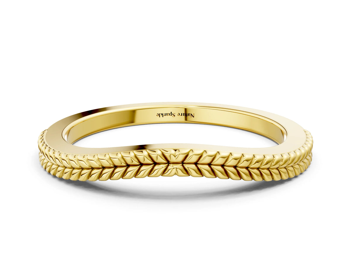 Yellow gold Milgrain Twist Contour Wedding Band