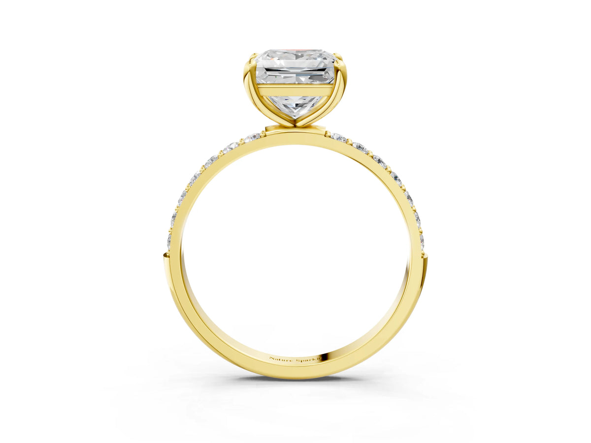 Yellow gold Princess Cut Diamond Solitaire Ring with Round Moissanite Pavé Band and Prong Setting_3