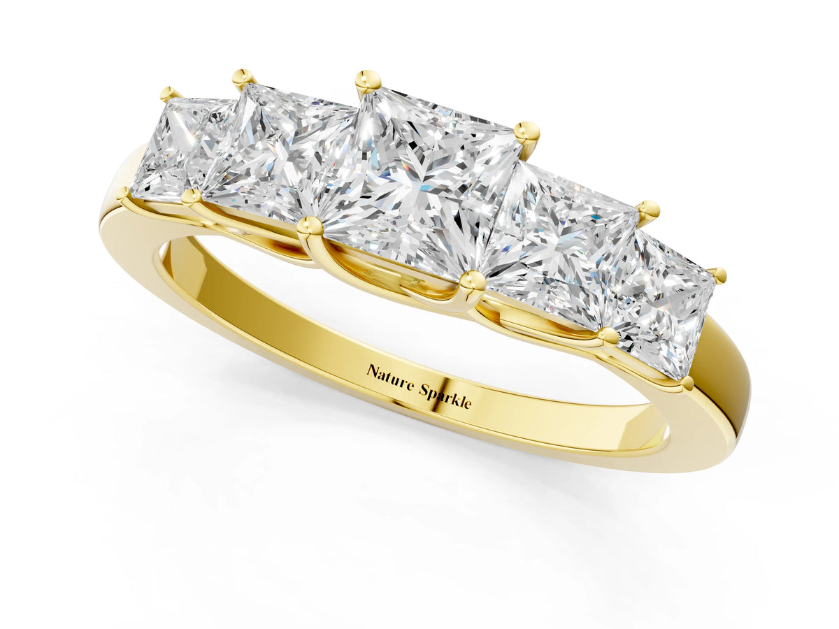 Yellow gold Princess Cut Five-Stone Diamond Ring with Classic Prong Setting_1