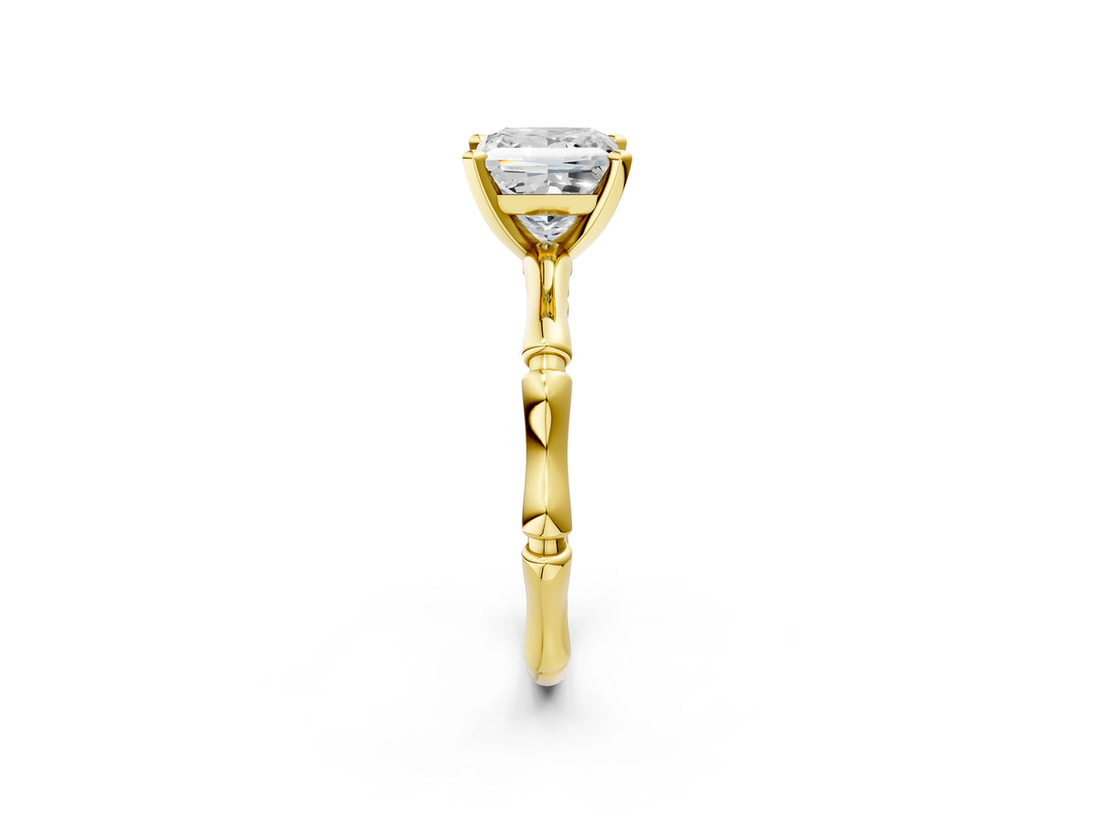 Yellow gold Princess Cut Solitaire Diamond Ring with Bamboo Band and Four-Prong Setting_2